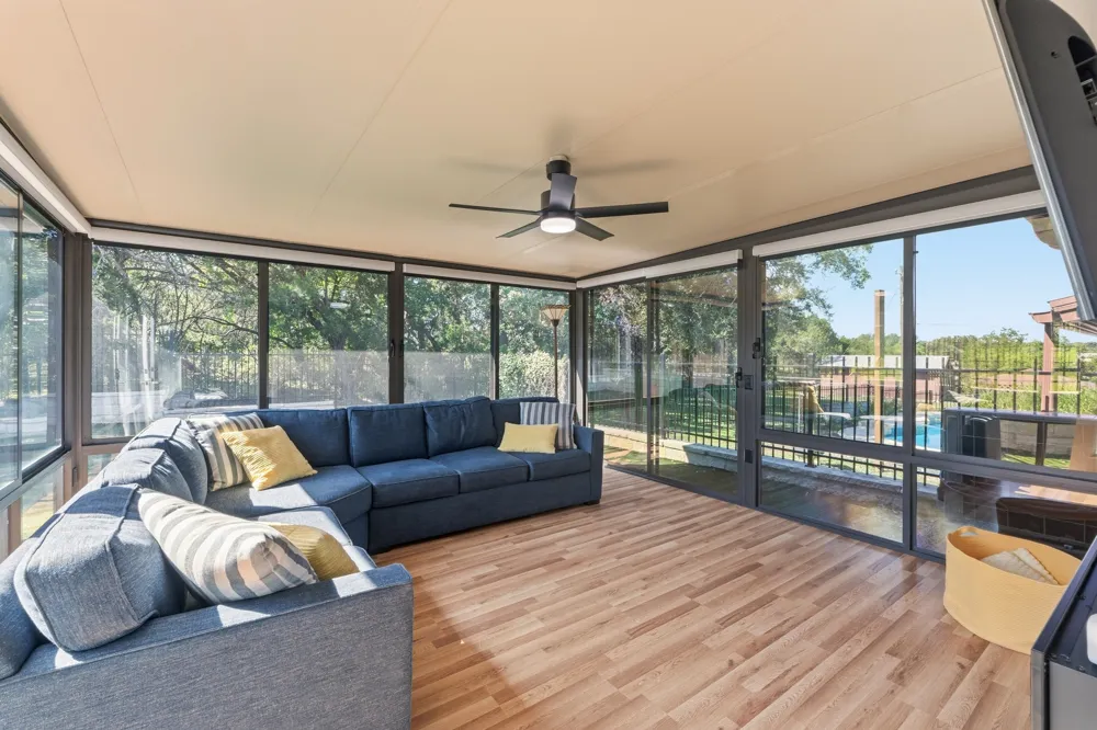 606 Rolling Hills Road Liberty Hill, TX 78642