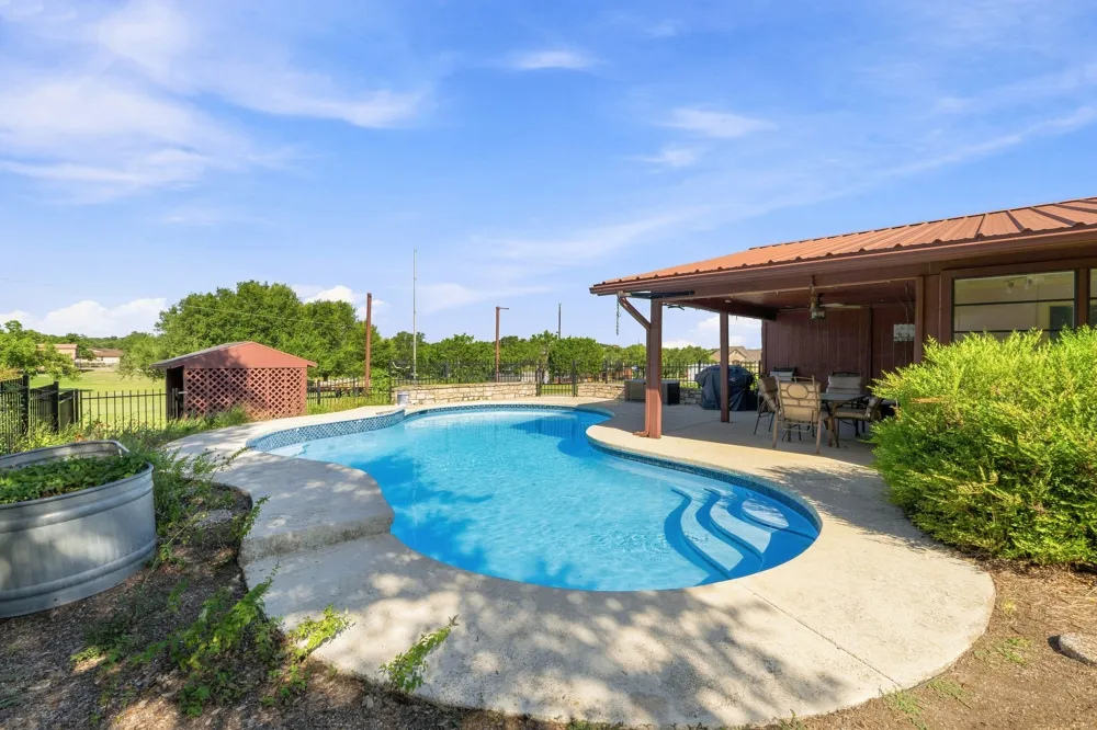 606 Rolling Hills Road Liberty Hill, TX 78642