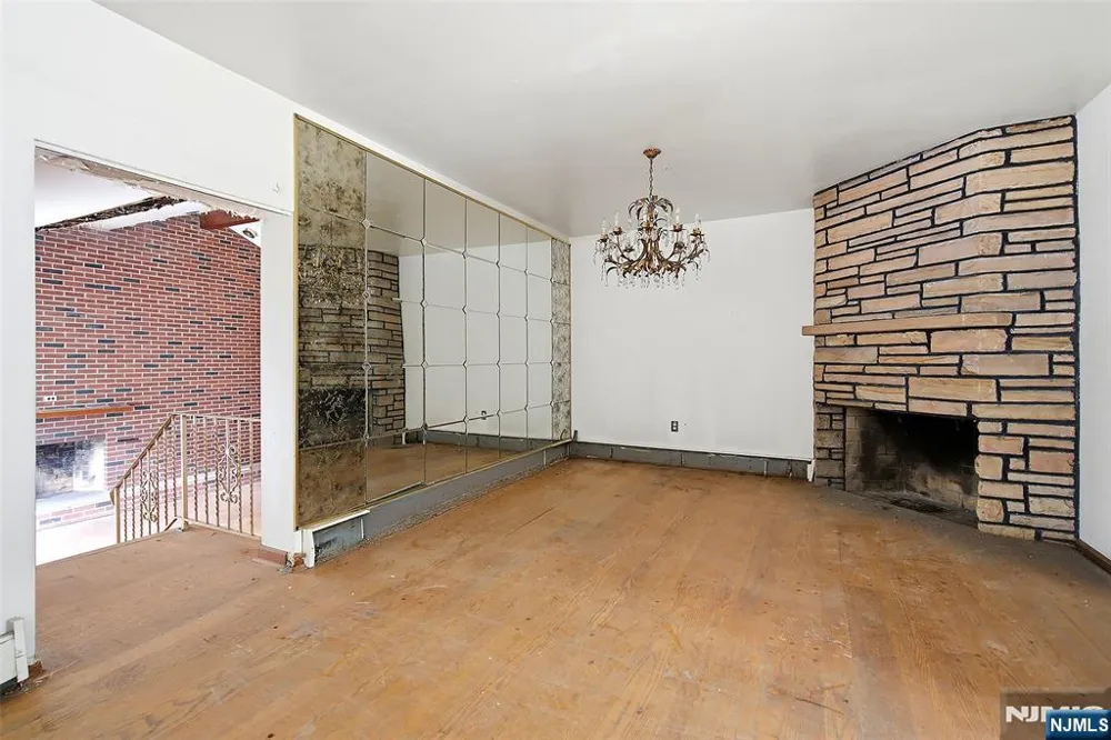17 Brookdale Drive Cherry Hill, NJ Other