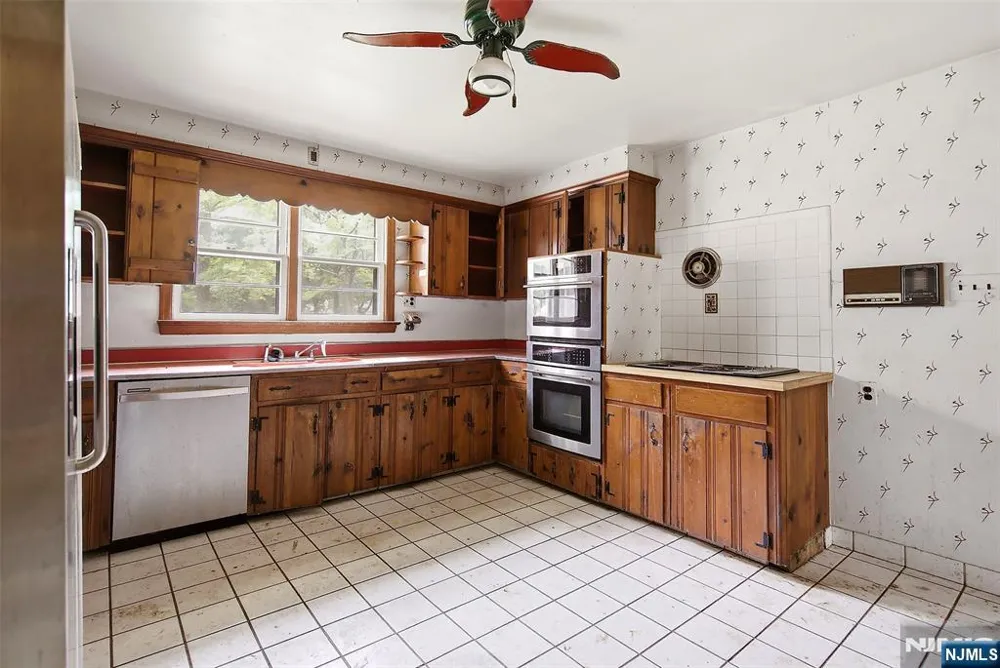 17 Brookdale Drive Cherry Hill, NJ Other