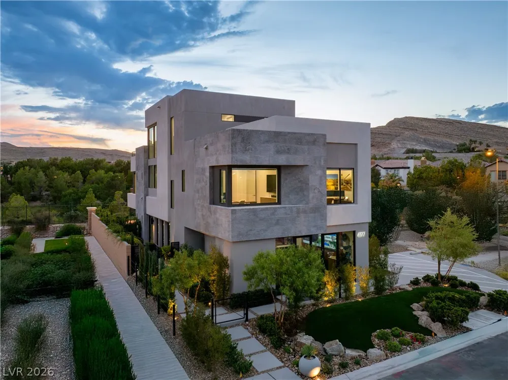 3956 Heron Fairway Drive Las Vegas, NV 89141