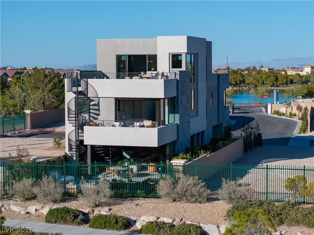 3956 Heron Fairway Drive Las Vegas, NV 89141