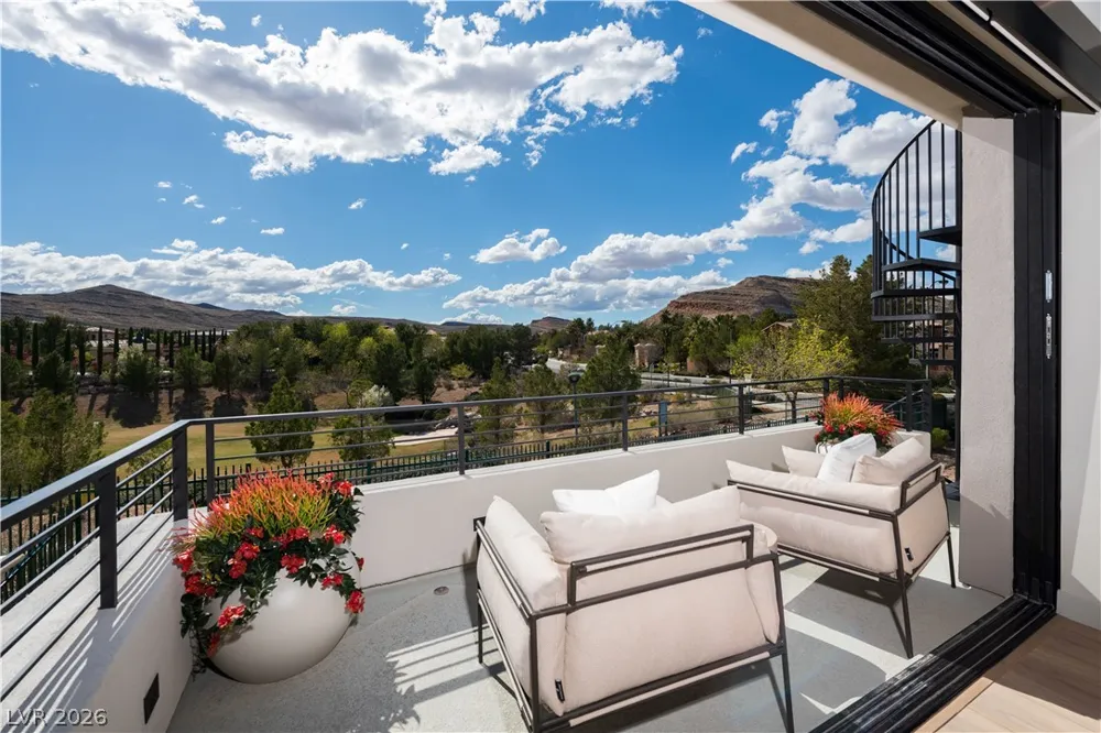 3956 Heron Fairway Drive Las Vegas, NV 89141