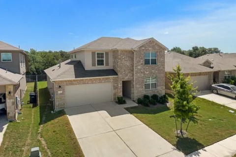 319 Arrowhead Vine Street