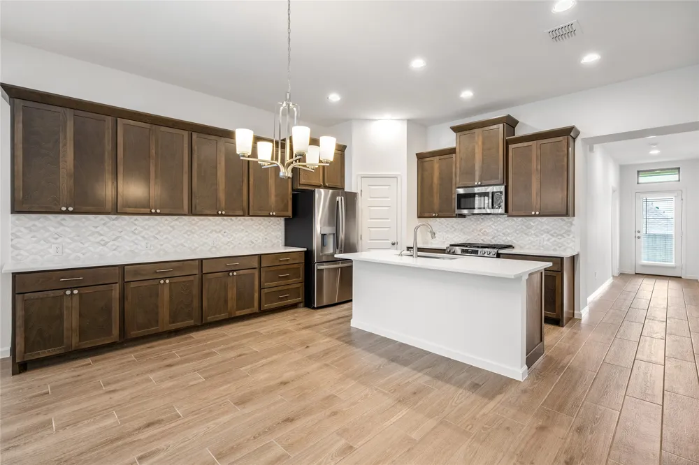 186 Blackborrow Drive Kyle, TX 78640