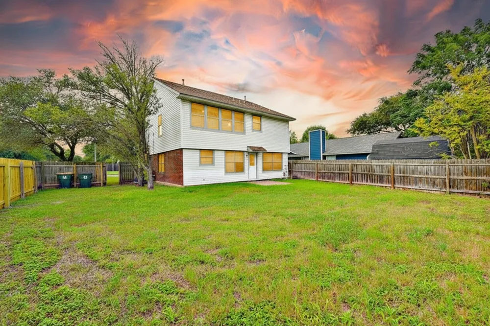 12801 Margit Drive Austin, TX 78729
