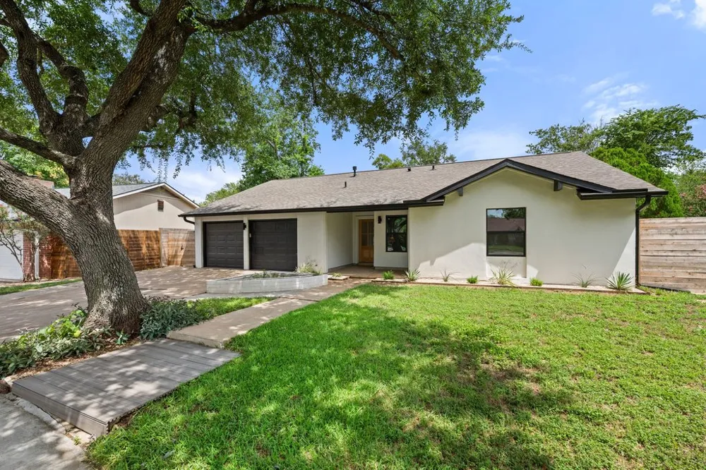 6303 Cannes Circle Austin, TX 78745