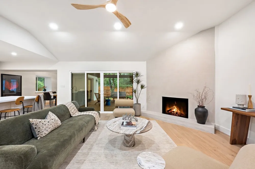6303 Cannes Circle Austin, TX 78745