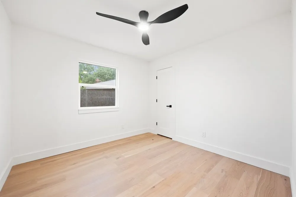 6303 Cannes Circle Austin, TX 78745