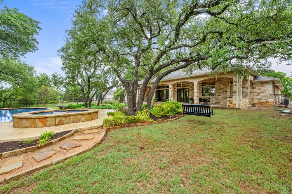 241 Onion Creek Lane Driftwood, TX 78619