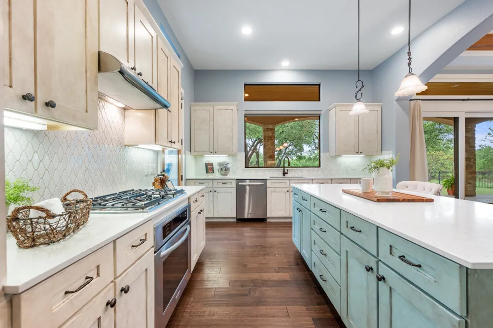 241 Onion Creek Lane Driftwood, TX 78619