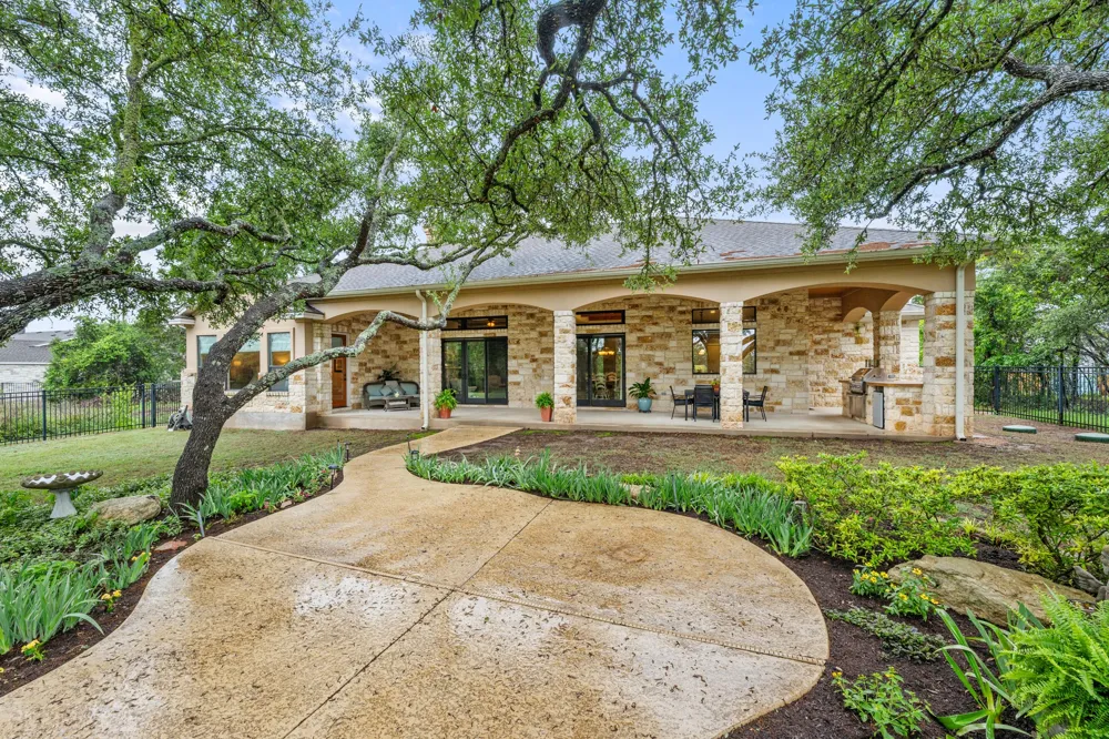 241 Onion Creek Lane Driftwood, TX 78619