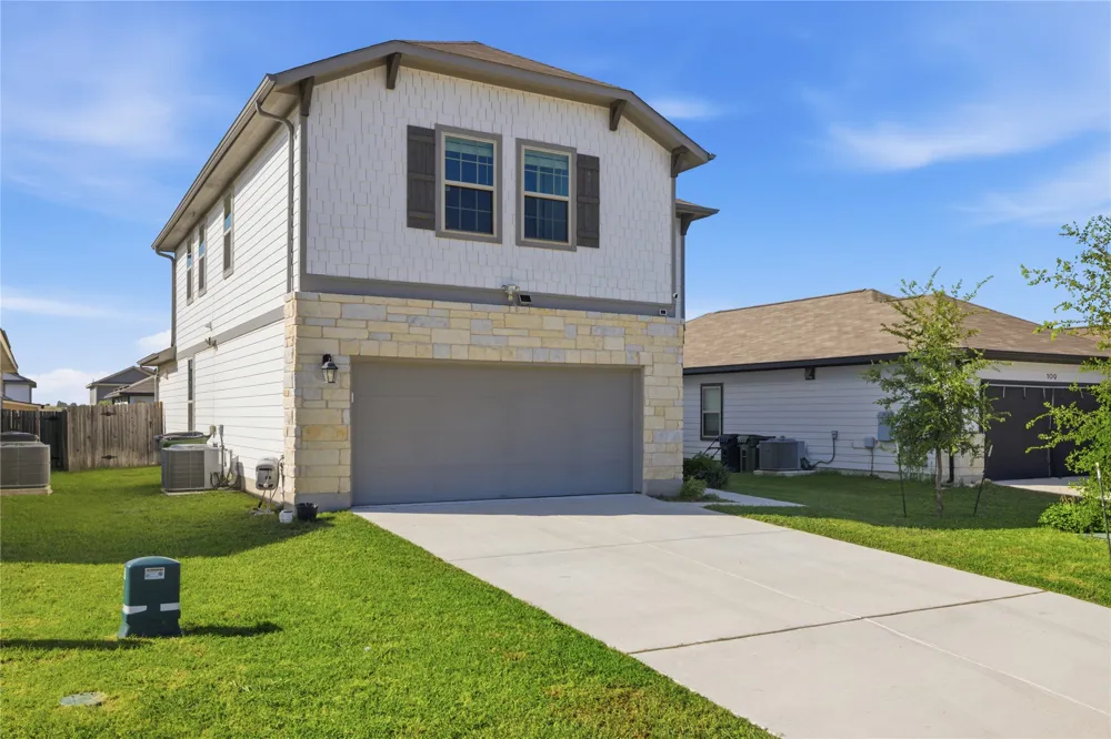 105 Quiet Man Drive Jarrell, TX 76537