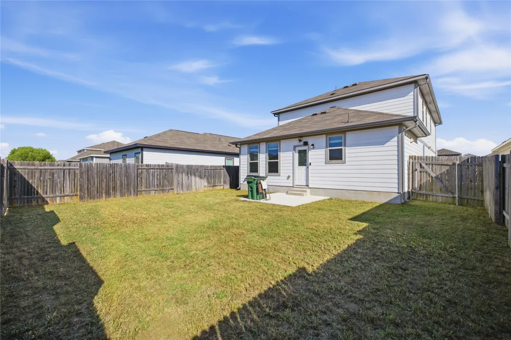 105 Quiet Man Drive Jarrell, TX 76537