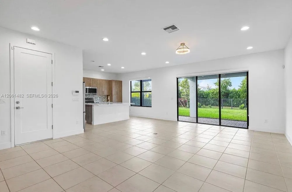 5485 Starfish Rd Westlake, FL 33470