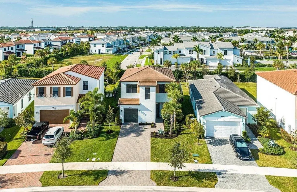 5485 Starfish Rd Westlake, FL 33470