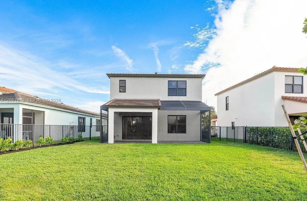 5485 Starfish Rd Westlake, FL 33470