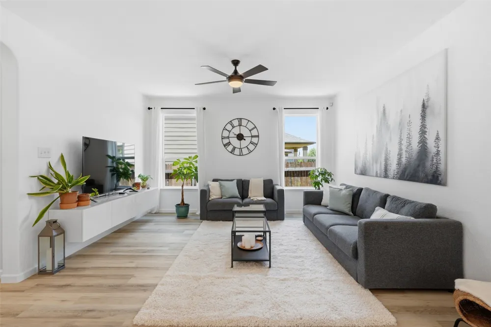 425 Conchillos Drive Georgetown, TX 78626