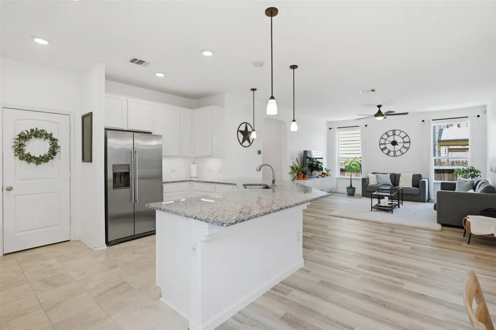425 Conchillos Drive Georgetown, TX 78626