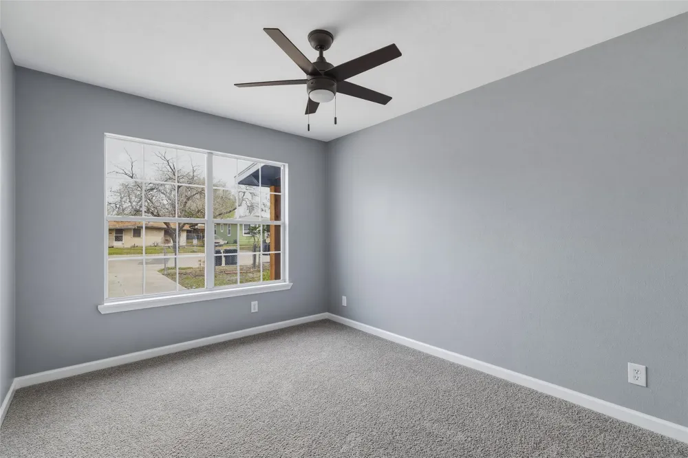 2258 W Mill Street New Braunfels, TX 78130