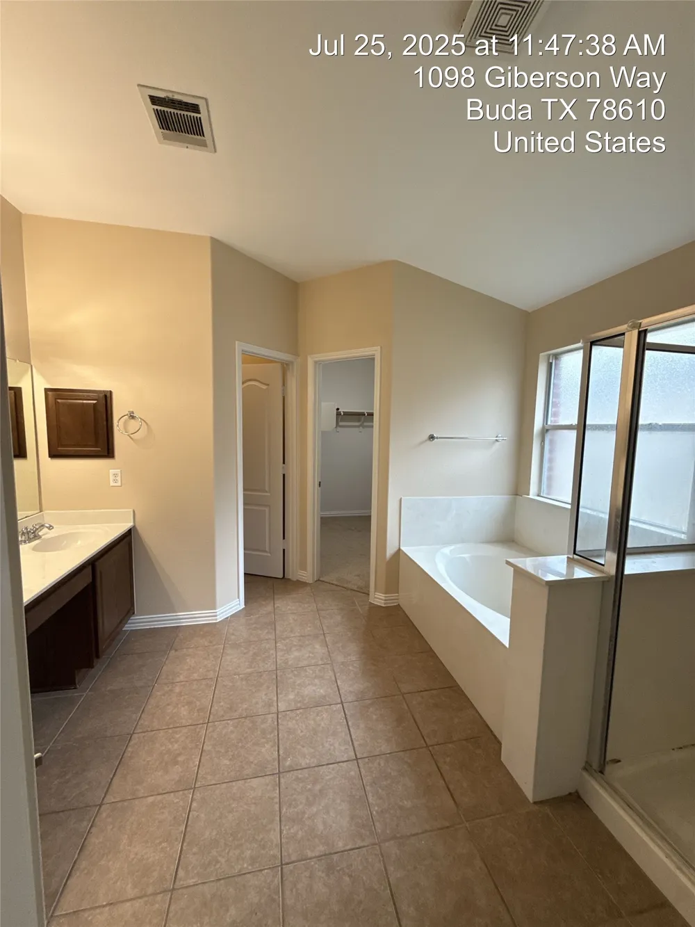 1098 Giberson Way Buda, TX 78610