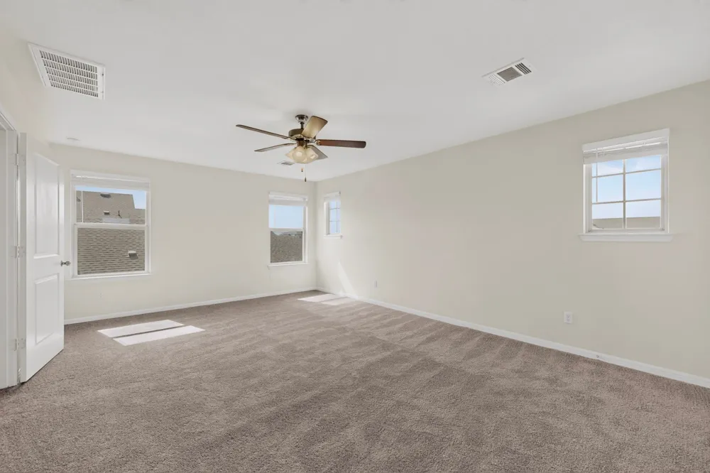 12432 Ostrich Trail Manor, TX 78653