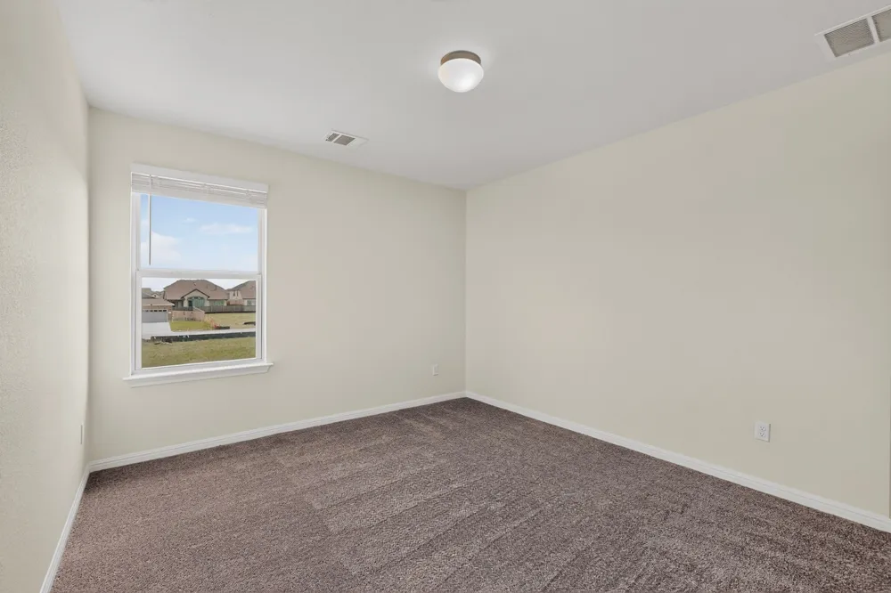 12432 Ostrich Trail Manor, TX 78653