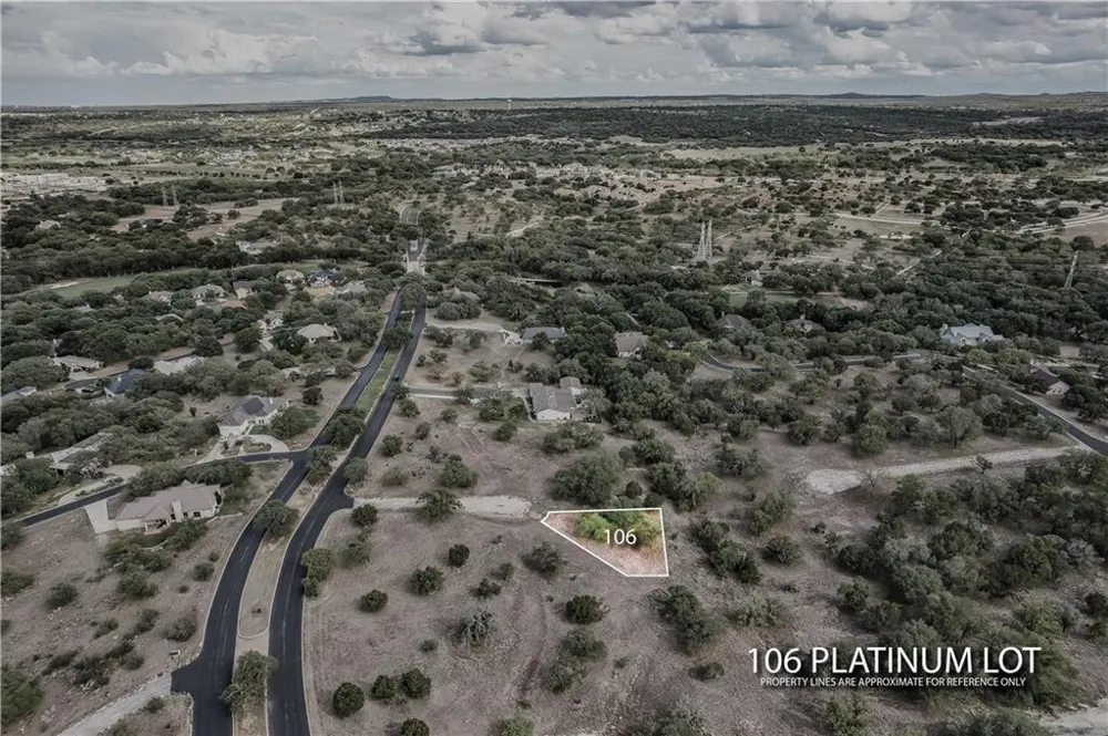 106 Platinum Horseshoe Bay, TX 78657