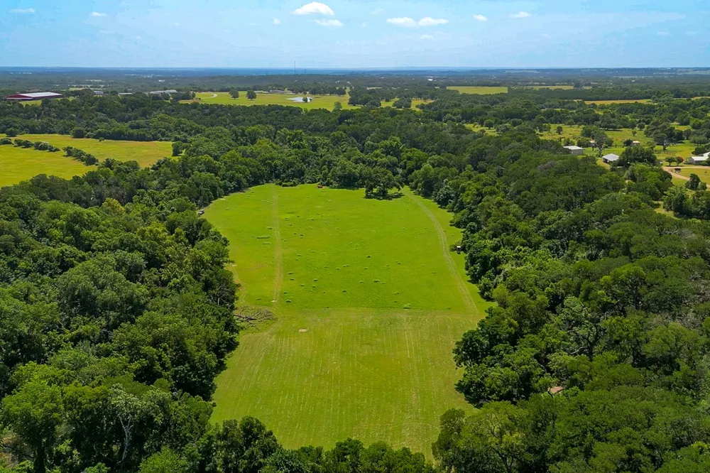 1498 Elmer King Road Belton, TX 76513
