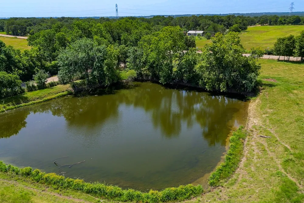 1498 Elmer King Road Belton, TX 76513