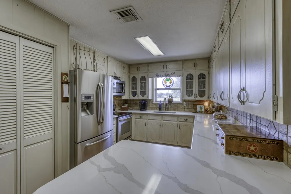 1498 Elmer King Road Belton, TX 76513
