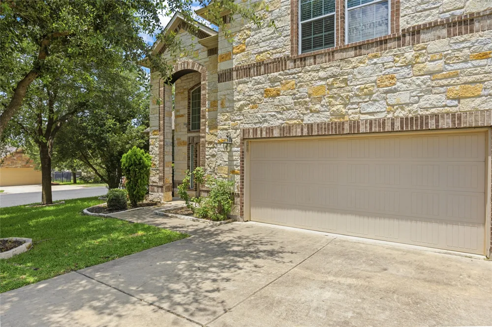 4372 Barchetta Drive Round Rock, TX 78665