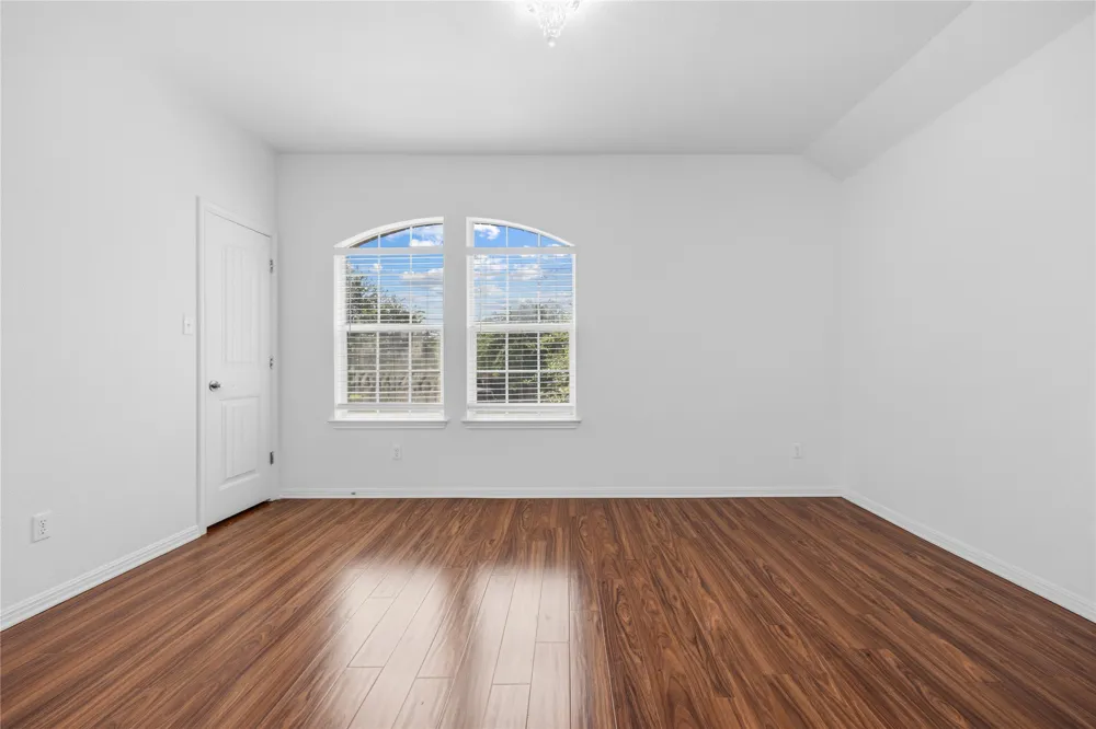 4372 Barchetta Drive Round Rock, TX 78665