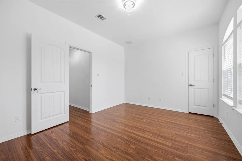 4372 Barchetta Drive Round Rock, TX 78665