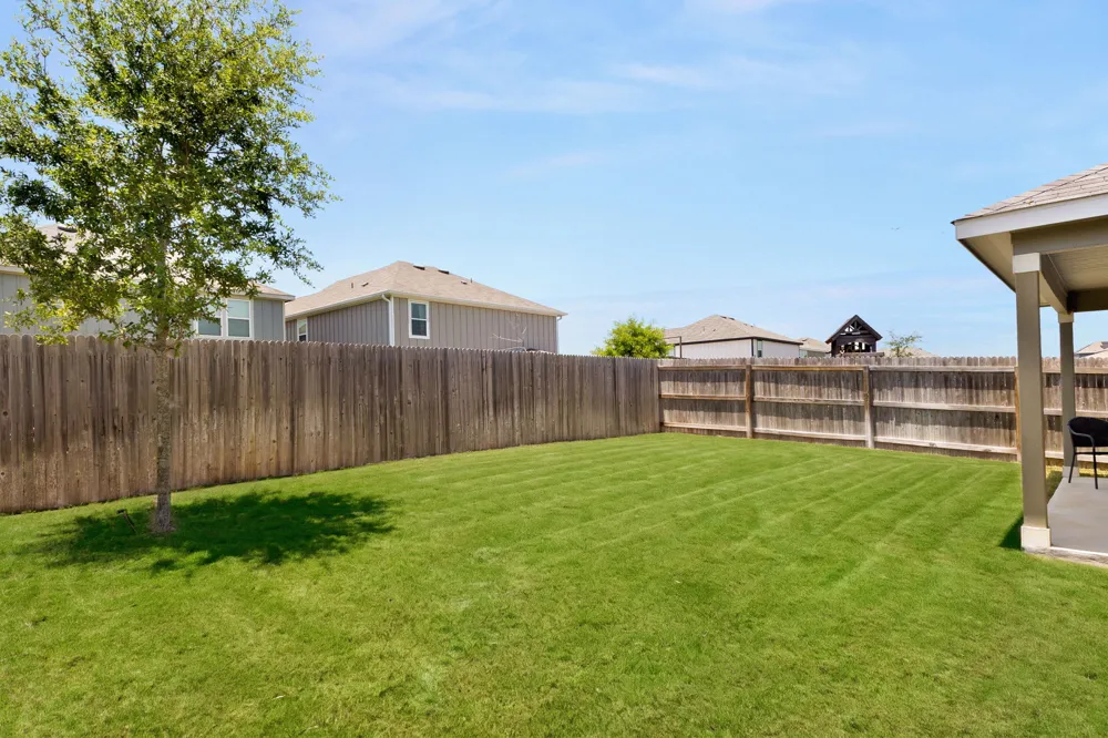 1008 Windflower New Braunfels, TX 78130