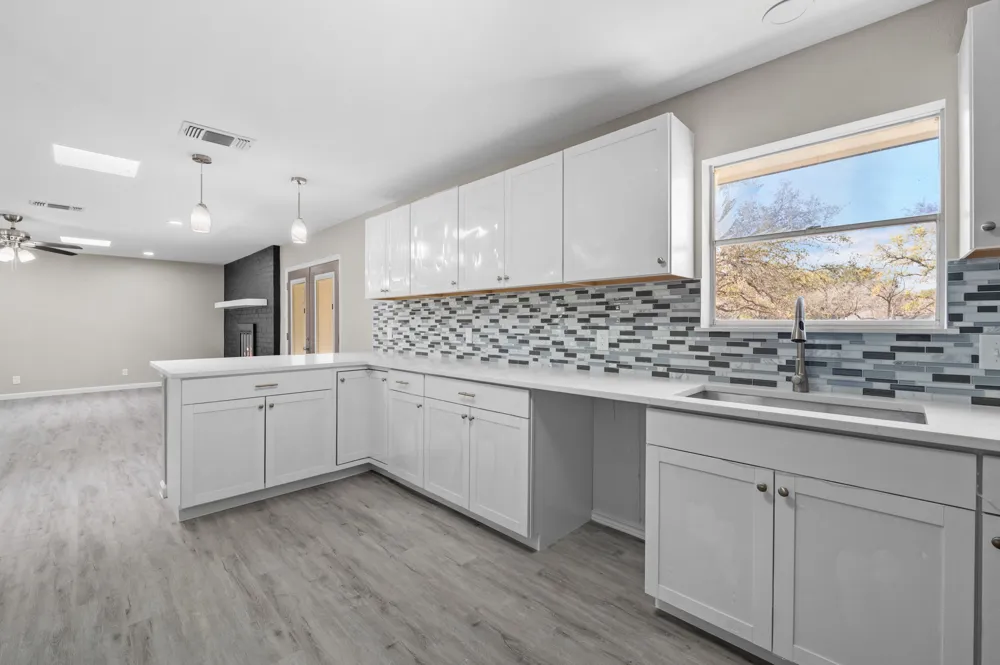 113 Crestline Drive Pleasanton, TX 78064