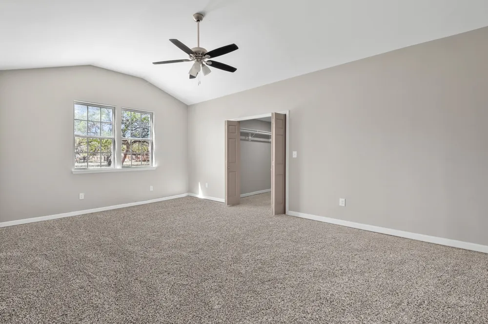 113 Crestline Drive Pleasanton, TX 78064