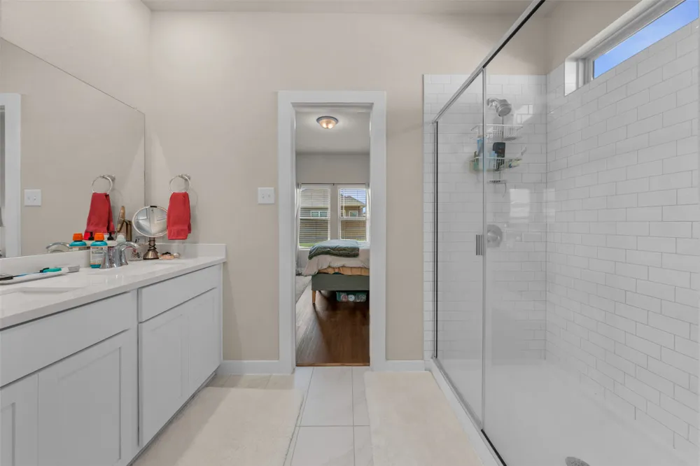 236 Lazy Lizzy Road Jarrell, TX 76537