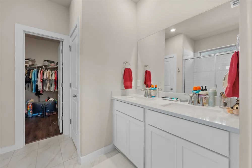 236 Lazy Lizzy Road Jarrell, TX 76537
