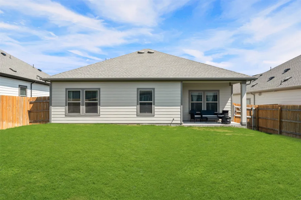236 Lazy Lizzy Road Jarrell, TX 76537