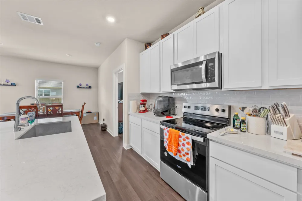 236 Lazy Lizzy Road Jarrell, TX 76537