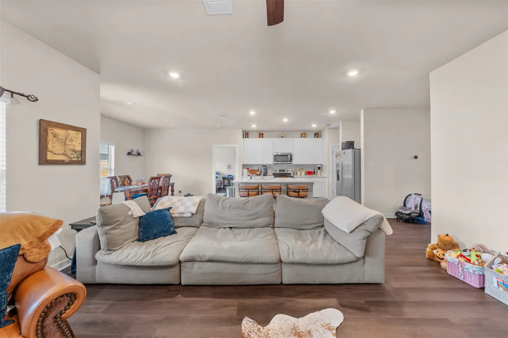 236 Lazy Lizzy Road Jarrell, TX 76537