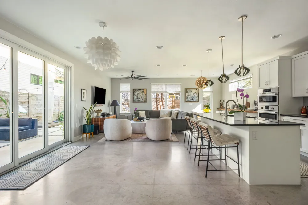 308 W North Loop Boulevard #1 Austin, TX 78751