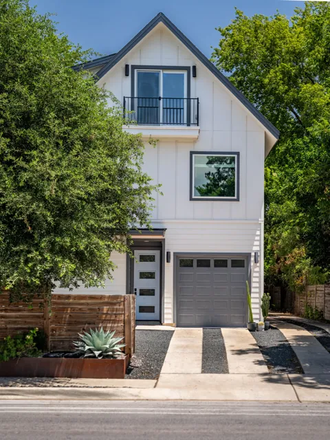 308 W North Loop Boulevard #1