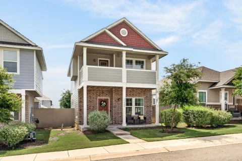 17903 Papaveri Way #212