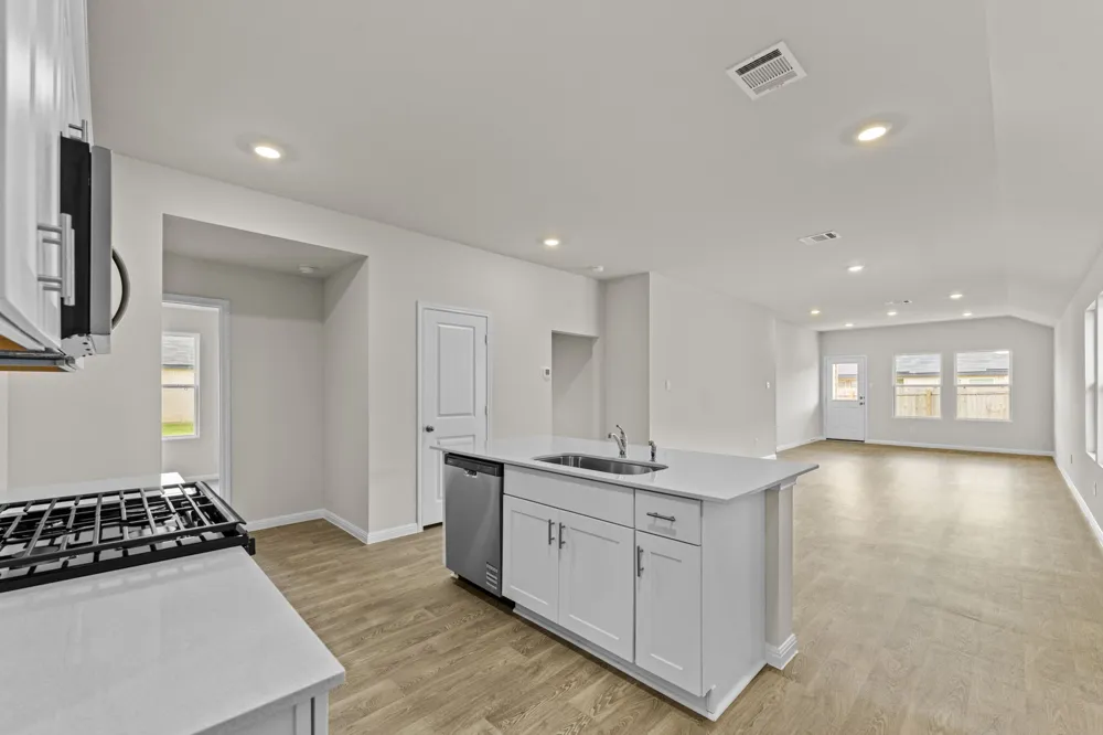 160 RAYMONDVILLE Path San Marcos, TX 78666