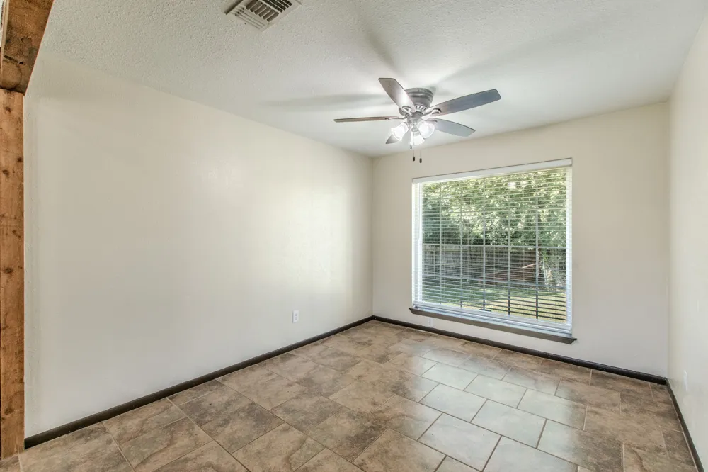 7273 Woodlake Circle Belton, TX 76513
