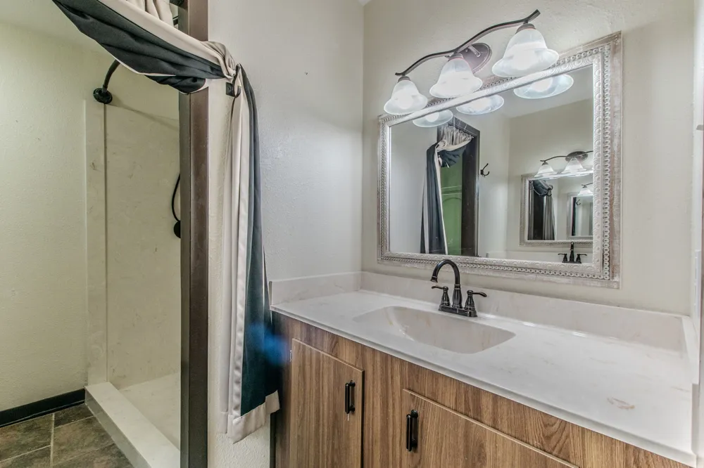 7273 Woodlake Circle Belton, TX 76513