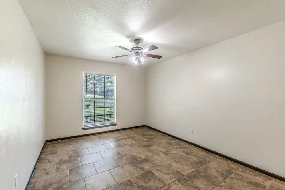 7273 Woodlake Circle Belton, TX 76513