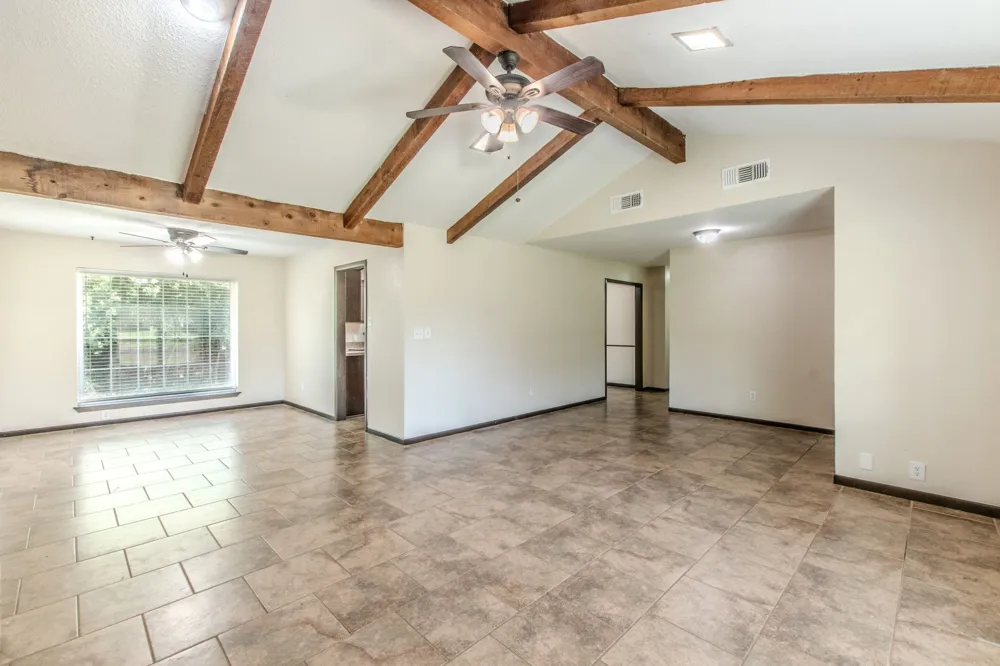 7273 Woodlake Circle Belton, TX 76513